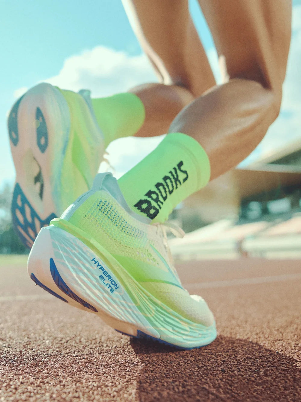 Hyperion Elite 4 Unisex Race Running Sneakers