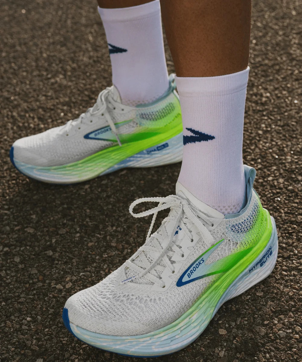 Hyperion Elite 4 Unisex Race Running Sneakers